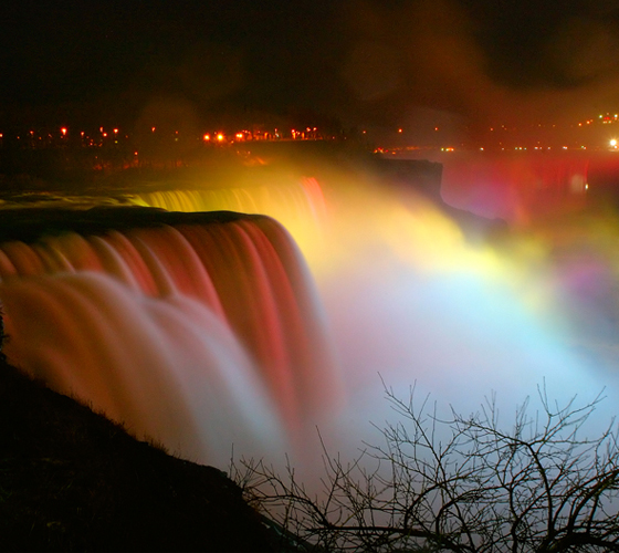 Night-Life Photography – An Awesome Collection