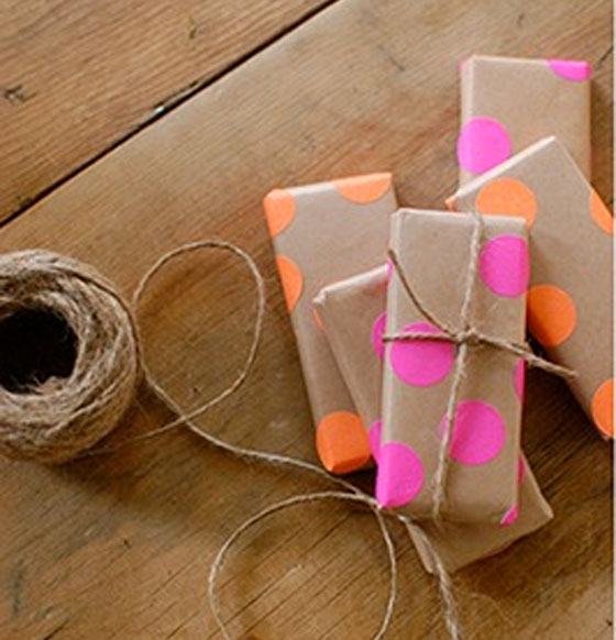 Polka Dot Gift Wrap